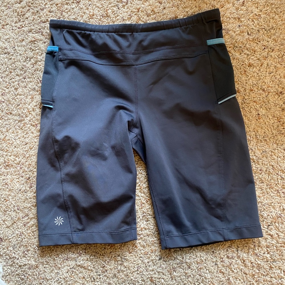 NWOT Athleta Pocket Biker Shorts